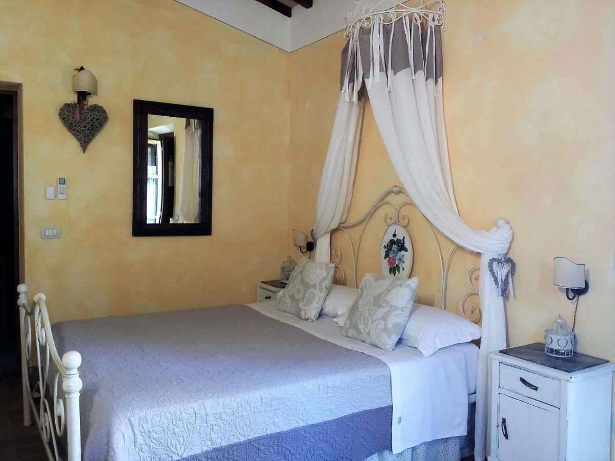 Agriturismo Il Casalino Пиенца Екстериор снимка