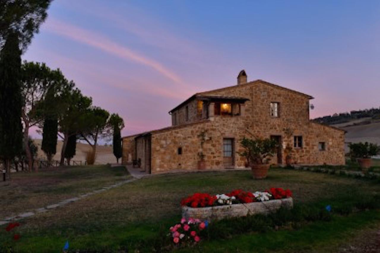 Agriturismo Il Casalino Пиенца Екстериор снимка
